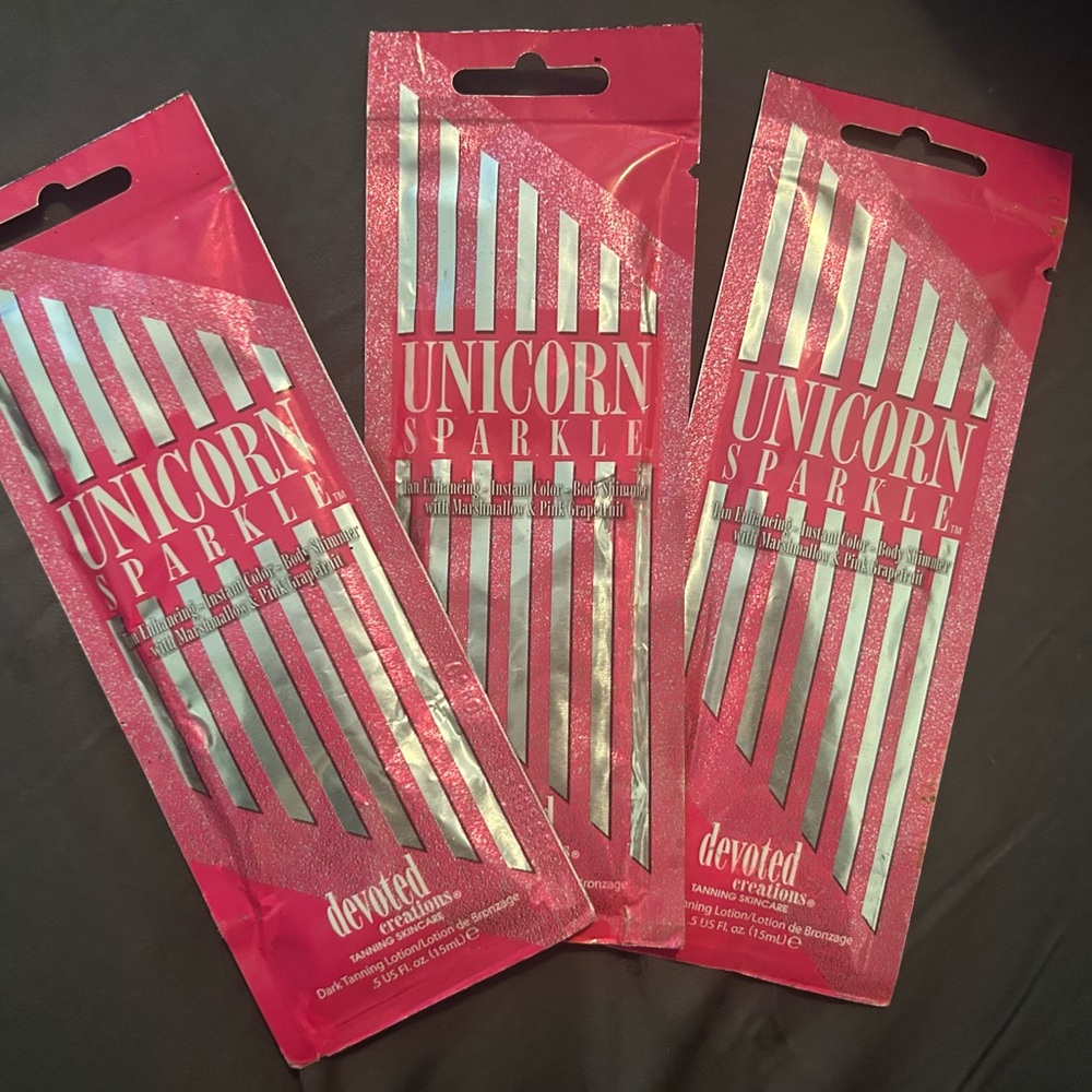 Unicorn Sparkle Tanning Lotion Packets